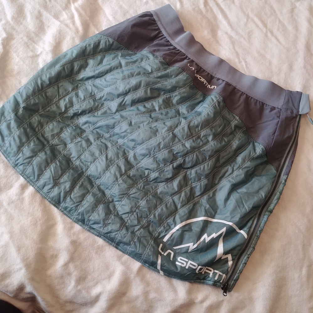 La Sportiva Primaloft Puffer Skirt w/ side zip Lrg